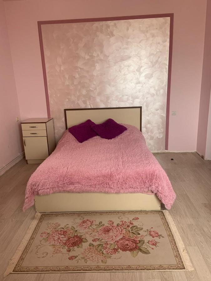 Abo Hotell Jerevan Eksteriør bilde